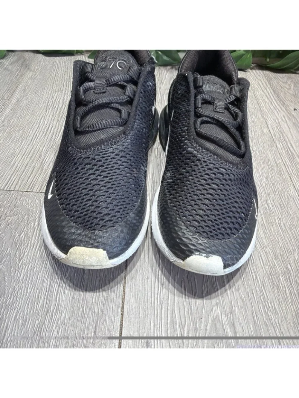 Nike Air Max 270 Shoes Boys 1 Youth Black Athletic Running Training AO2372 001